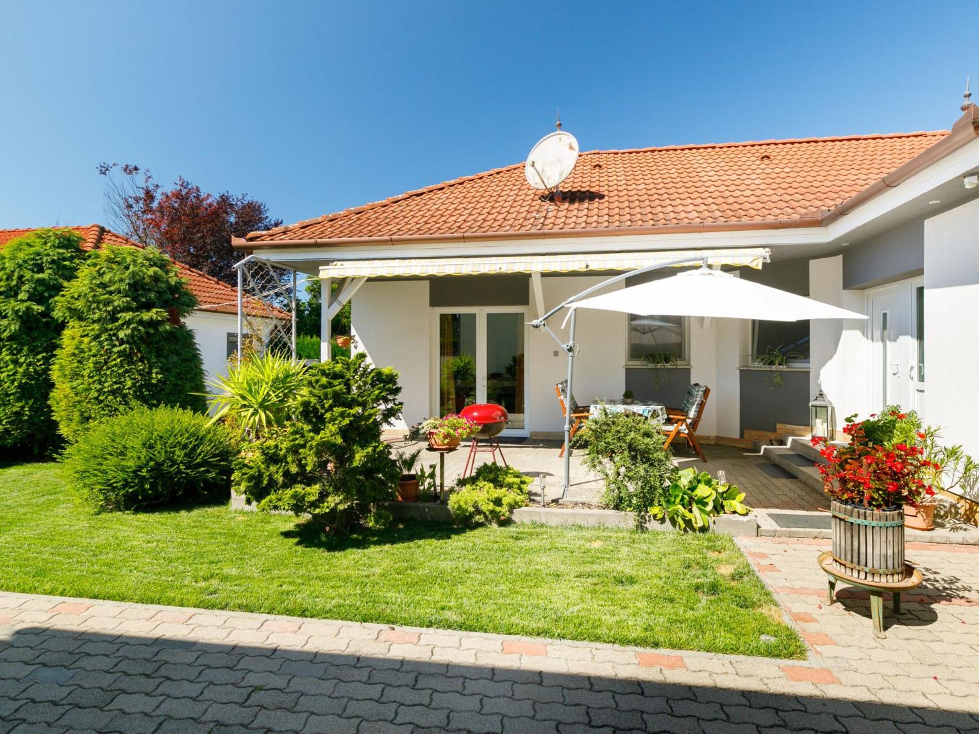 Holiday Home Ildiko By Interhome Balatonlelle Eksteriør billede